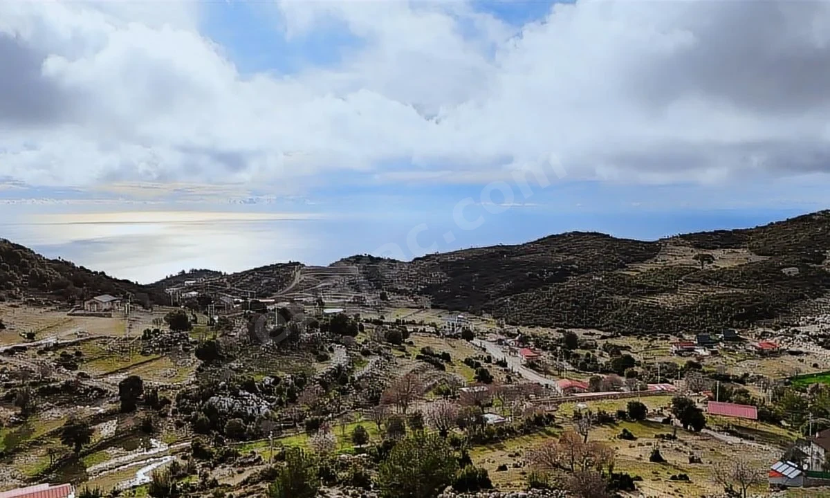 FETHİYE KARAAĞAÇ TA MÜKEMMEL ARAZİ 2550 M2