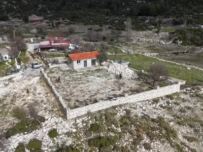 ACİL ACİL MUĞLA FETHİYE KARAAĞAÇ MAH 755 M2 İÇİNDE MÜSTAKİL EV